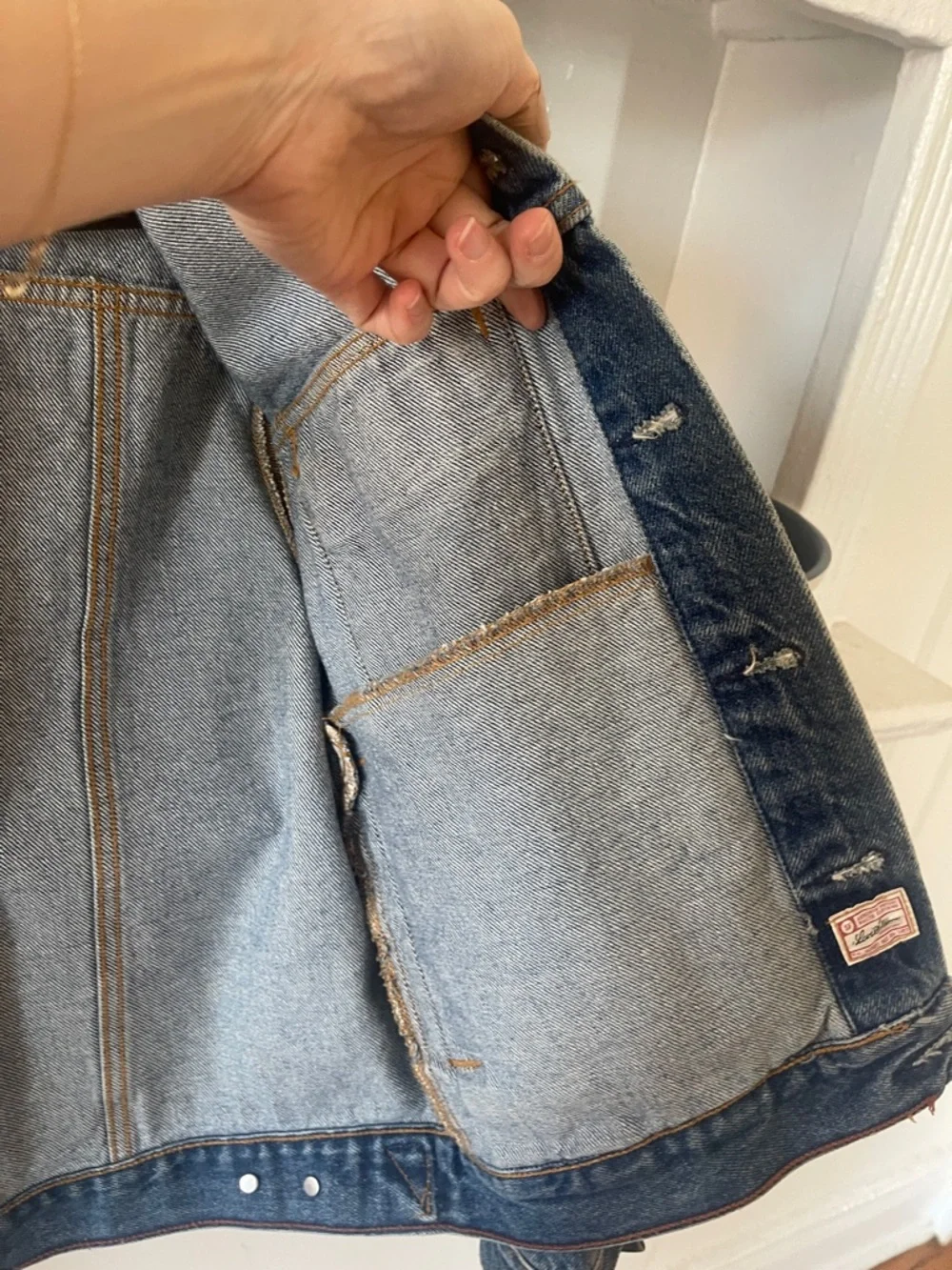 Levi's Blue Denim Trucker Jacket - Men's - Picture 6 of 7